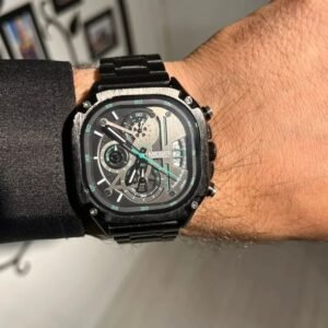 Alternative view of Megir classic watch +Extra strap