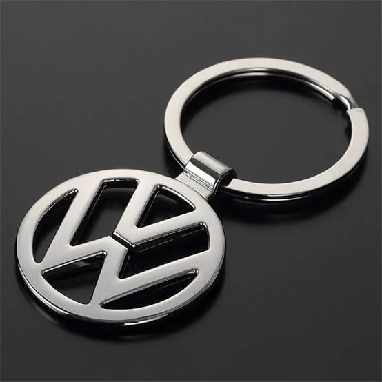 Car logo key chains - Metallic - Image 4