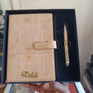 Diary+pen